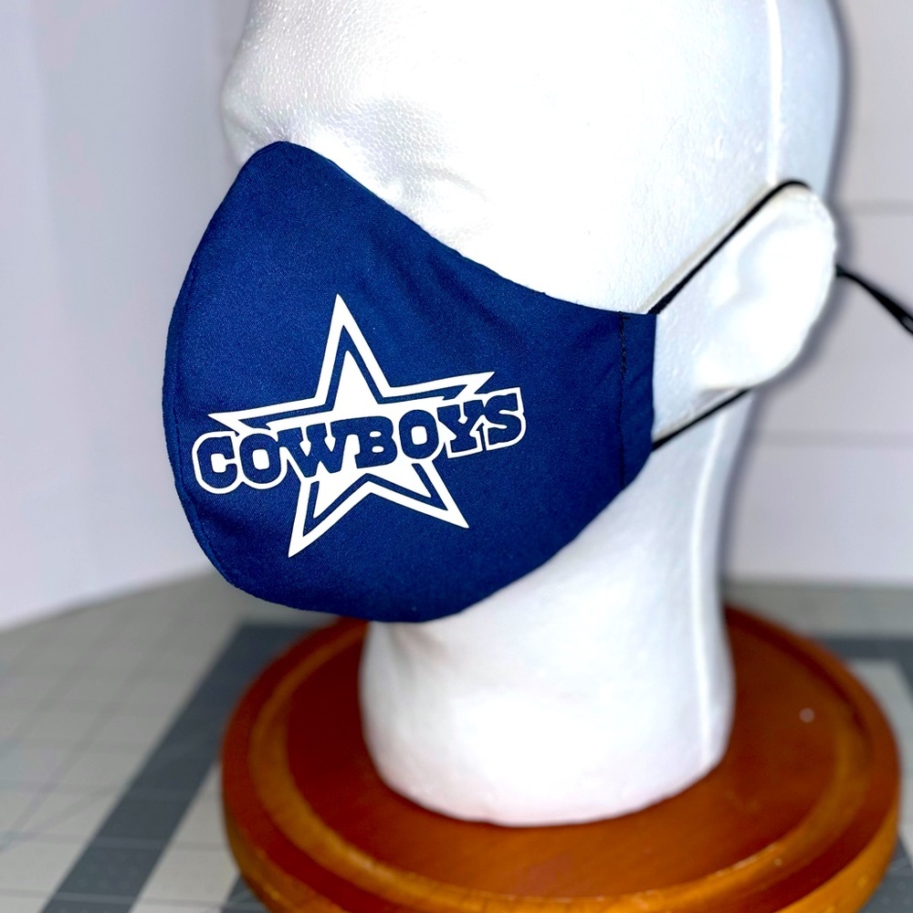 Dallas Cowboys face mask
